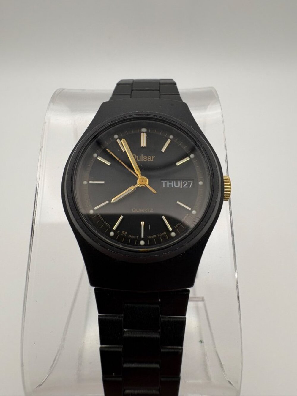 Vintage Pulsar Quartz Watch Black Metal Day Date Y643-0330 New Battery Gold Tone